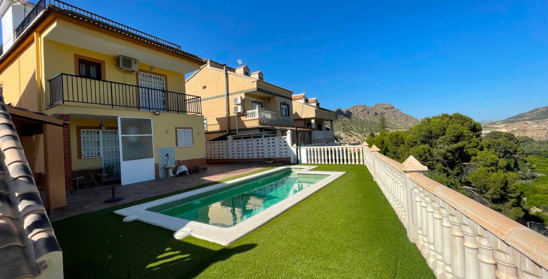 Large Detached House with Swimming Pool, Blanca, Murcia, Spain