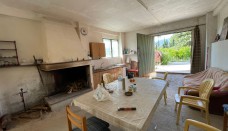 nice country home with dining room to reform 