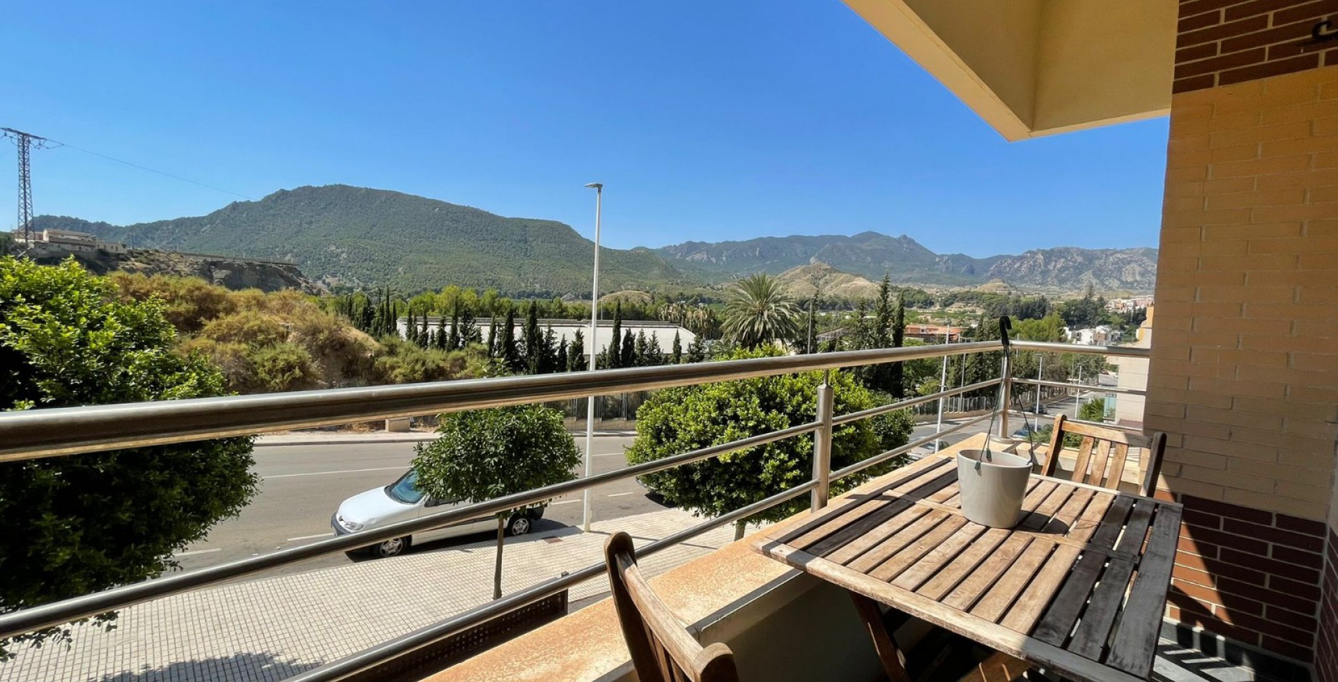Beautiful balcony at large apartment, Blanca, Murcia, Spain
