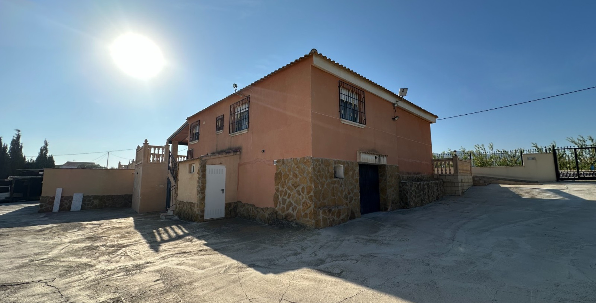 Venta - Casa de Campo - Cieza