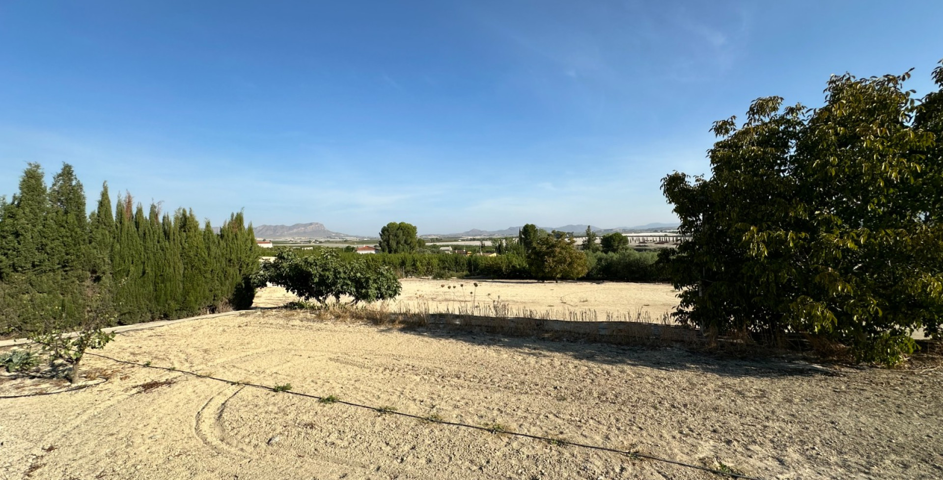 Venta - Casa de Campo - Cieza