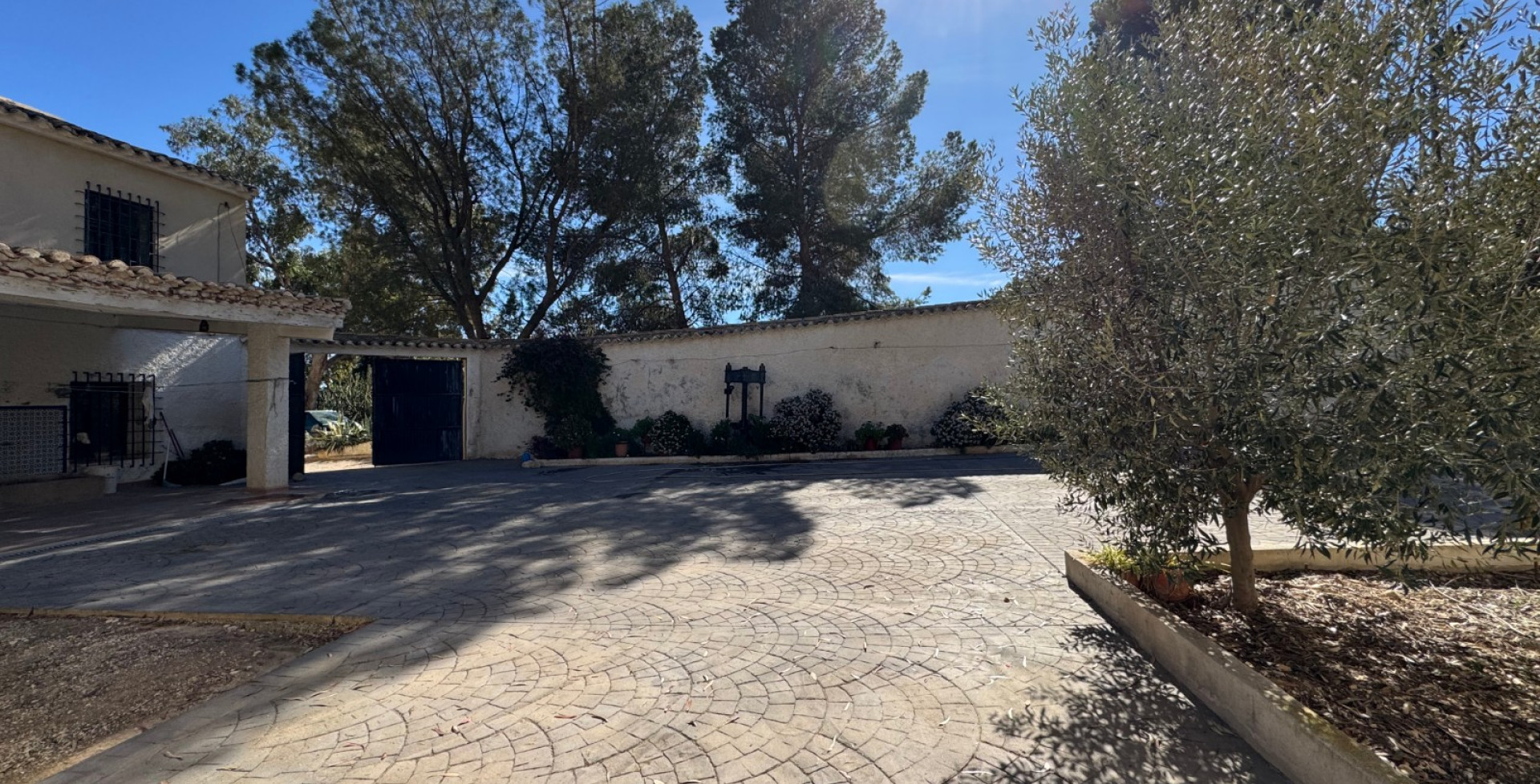 Venta - Casa de Campo - Blanca