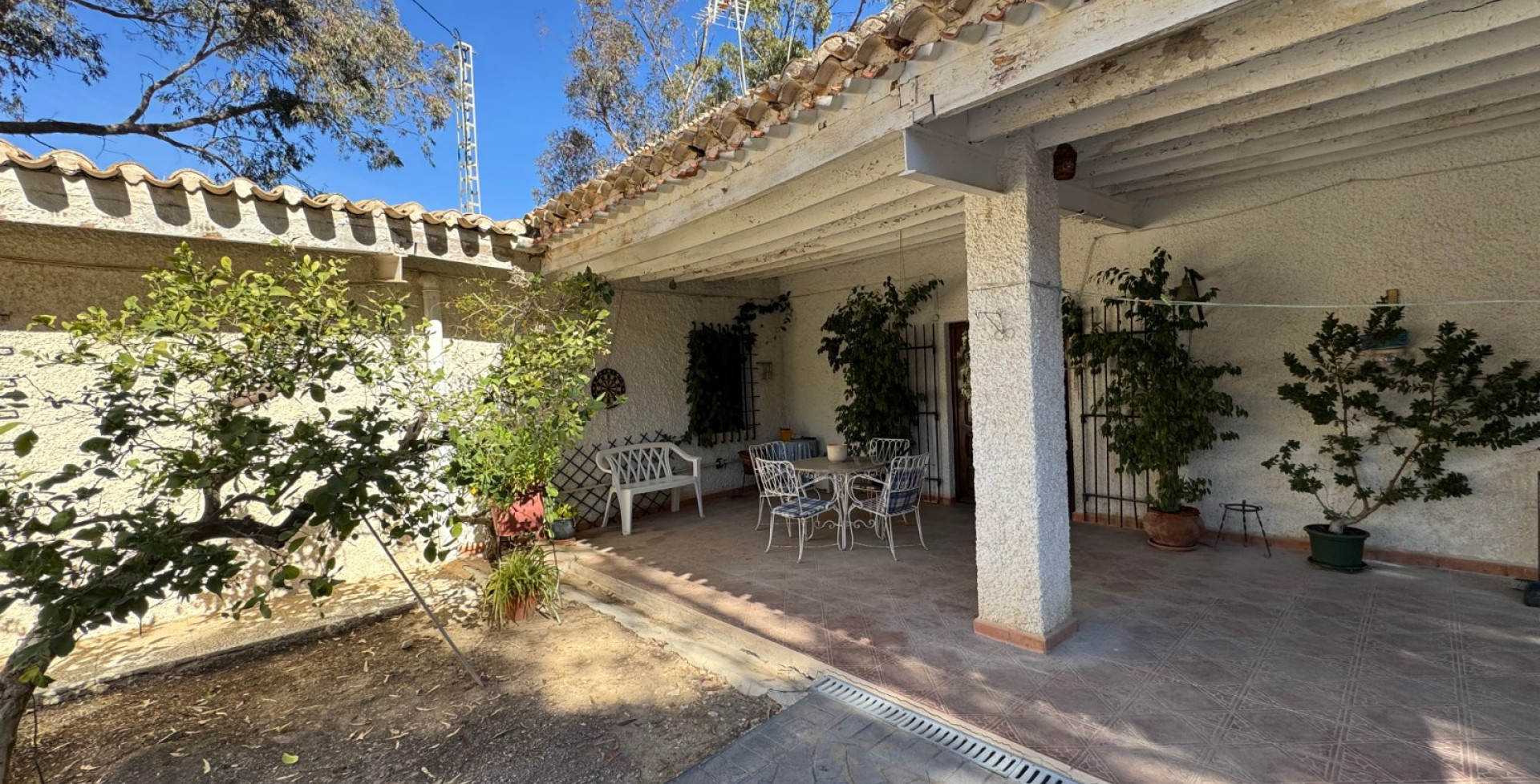 Venta - Casa de Campo - Blanca