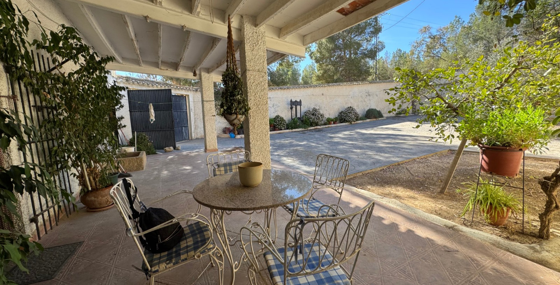 Venta - Casa de Campo - Blanca