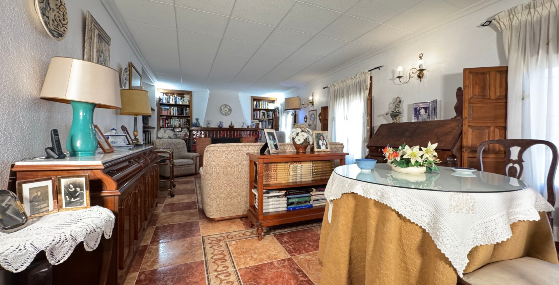 Venta - Casa de Campo - Blanca