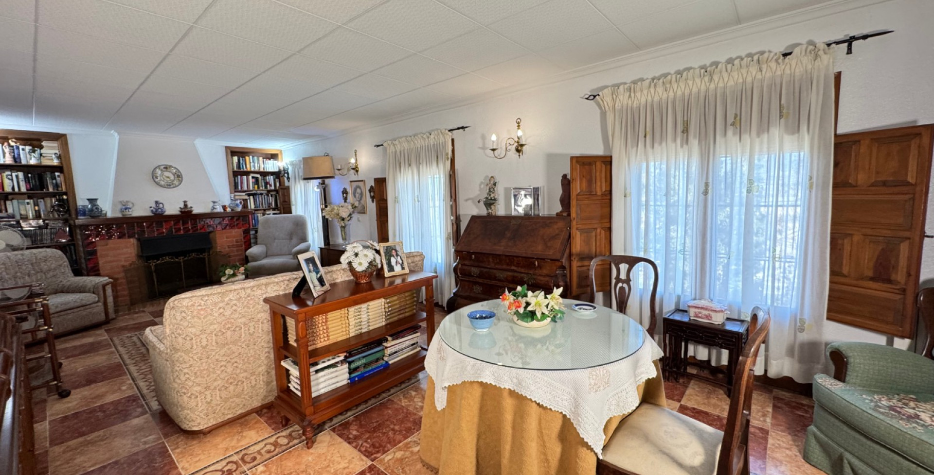 Venta - Casa de Campo - Blanca