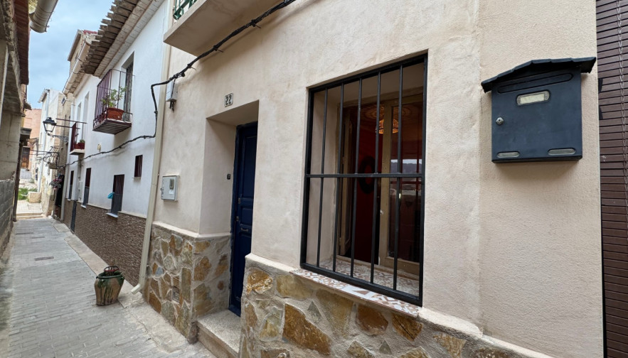Town House - For Sale - Blanca - Blanca