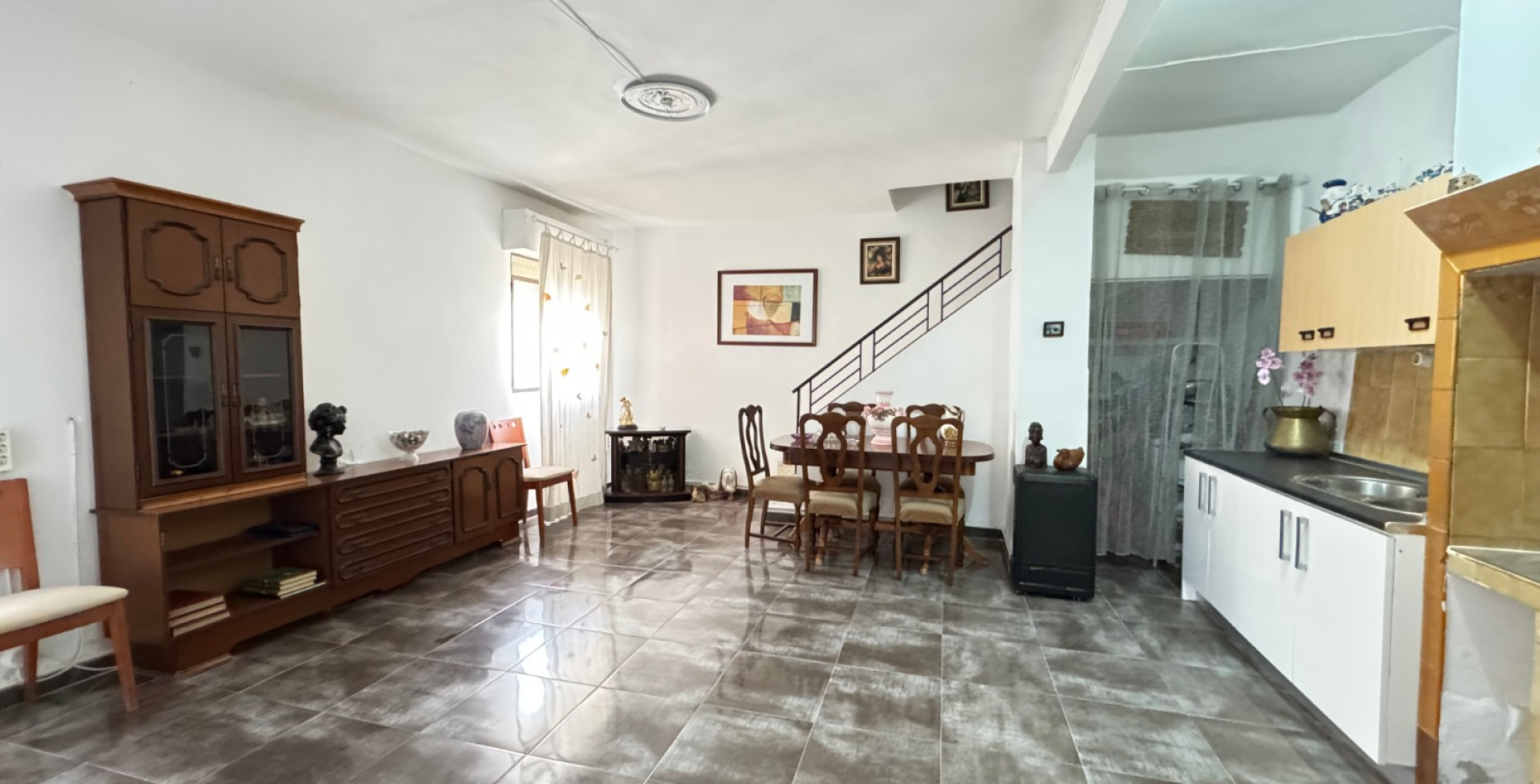 For Sale - Town House - Blanca
