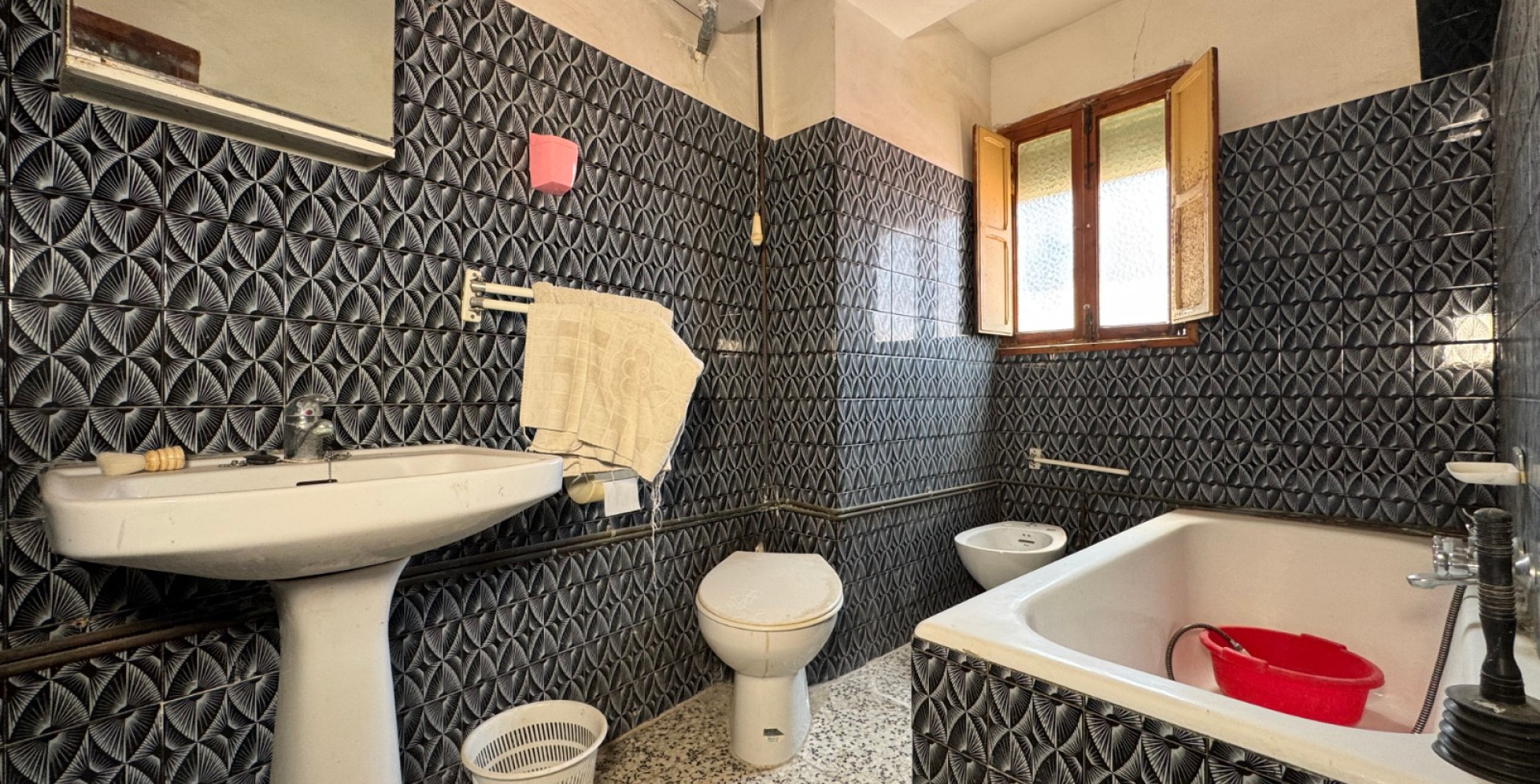 For Sale - Town House - Blanca