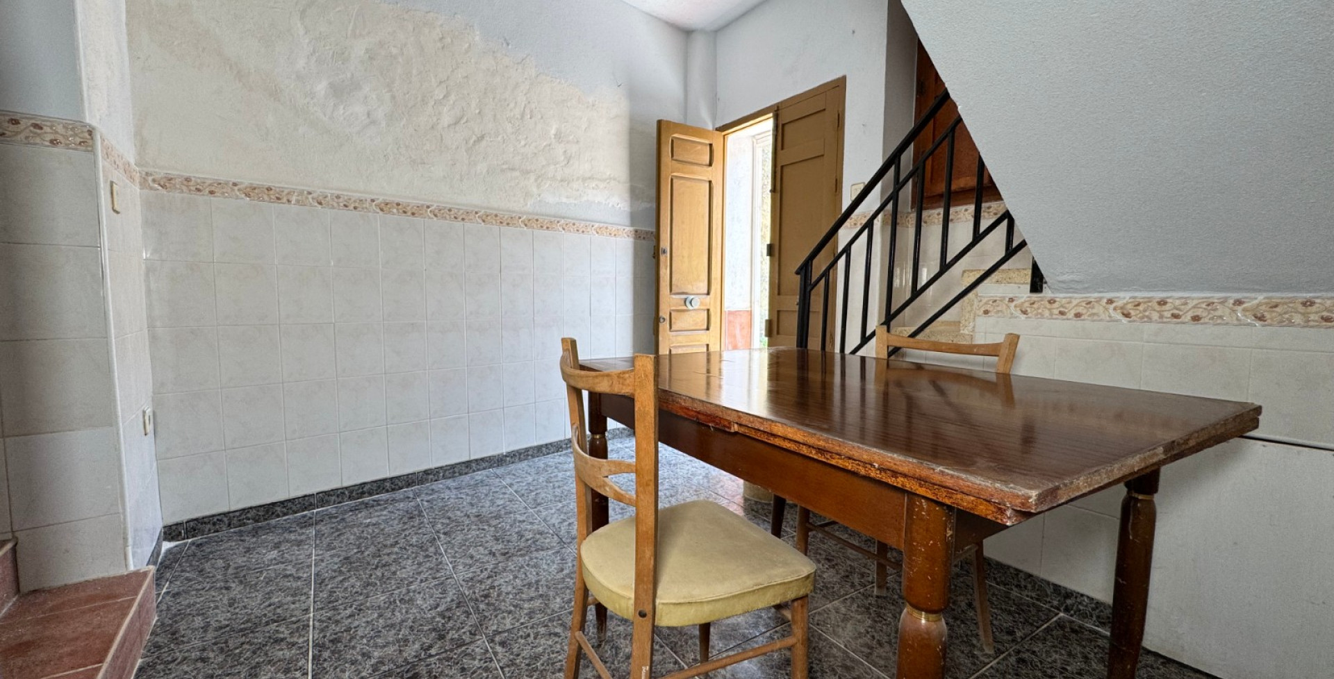 For Sale - Town House - Blanca