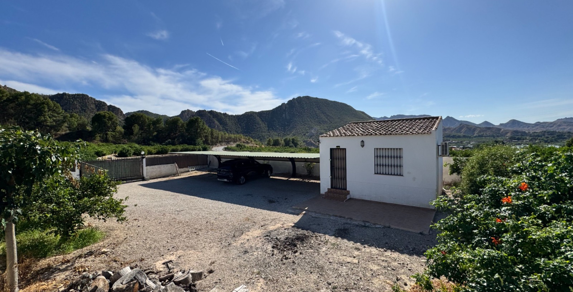 Venta - Casa de Campo - Blanca