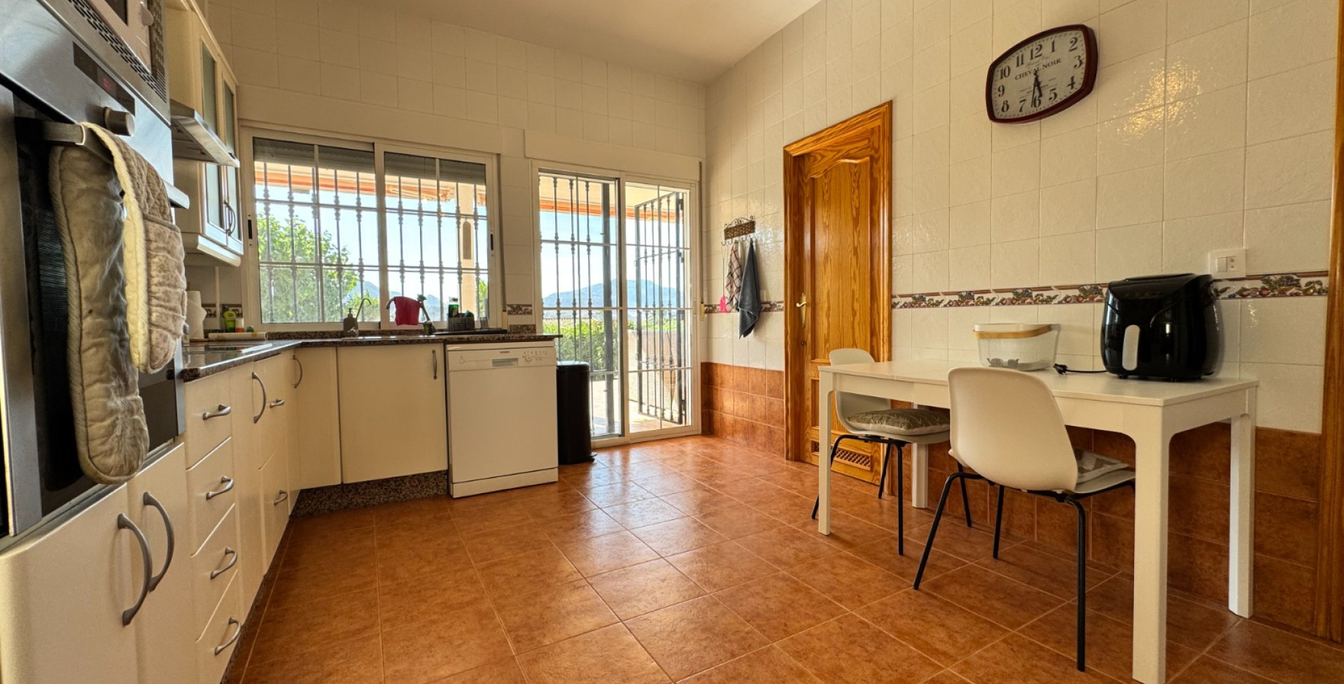 Venta - Casa de Campo - Blanca