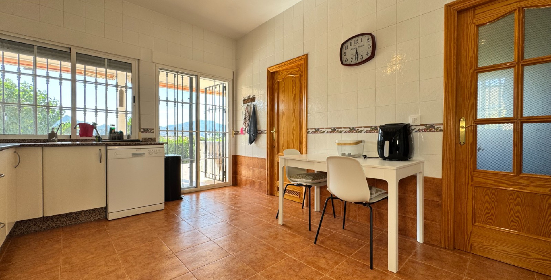 Venta - Casa de Campo - Blanca
