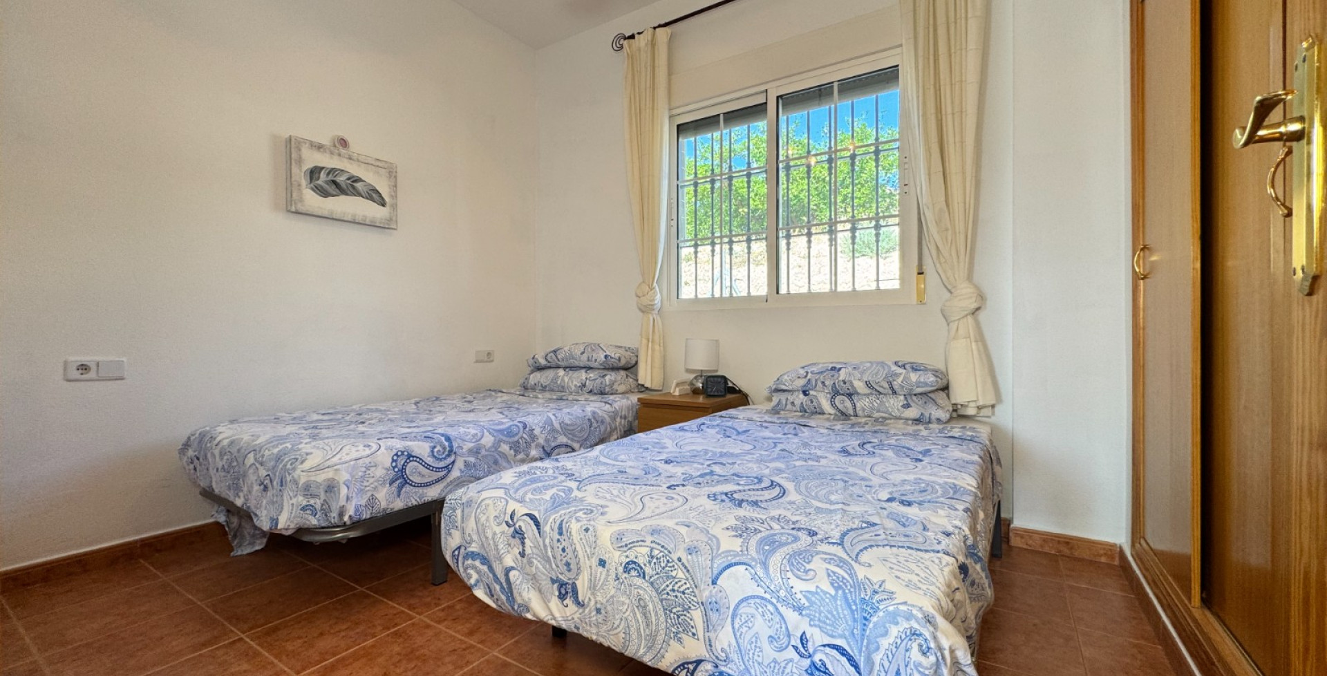Venta - Casa de Campo - Blanca
