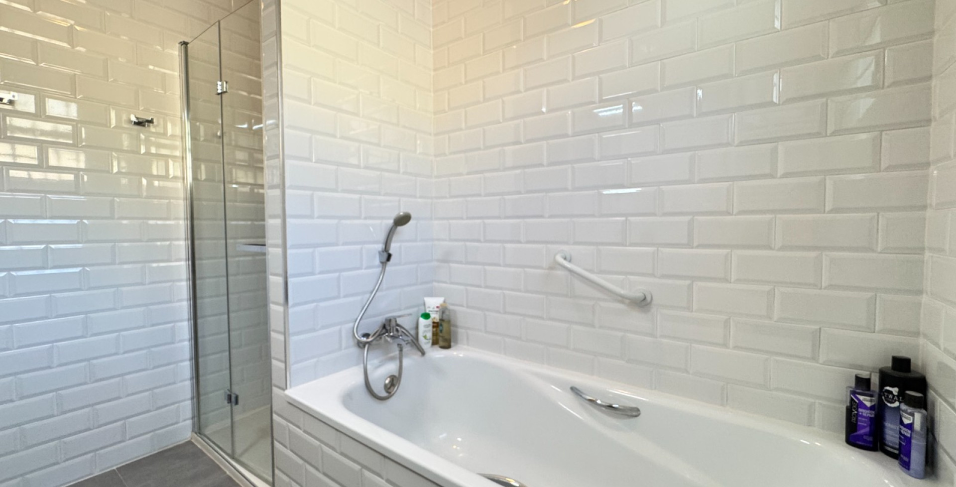 Venta - Casa de Campo - Blanca