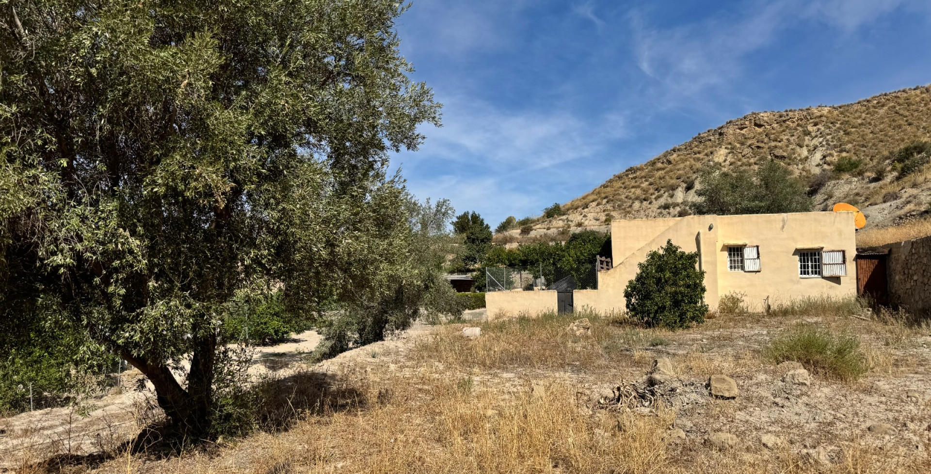 Venta - Casa de Campo - Blanca