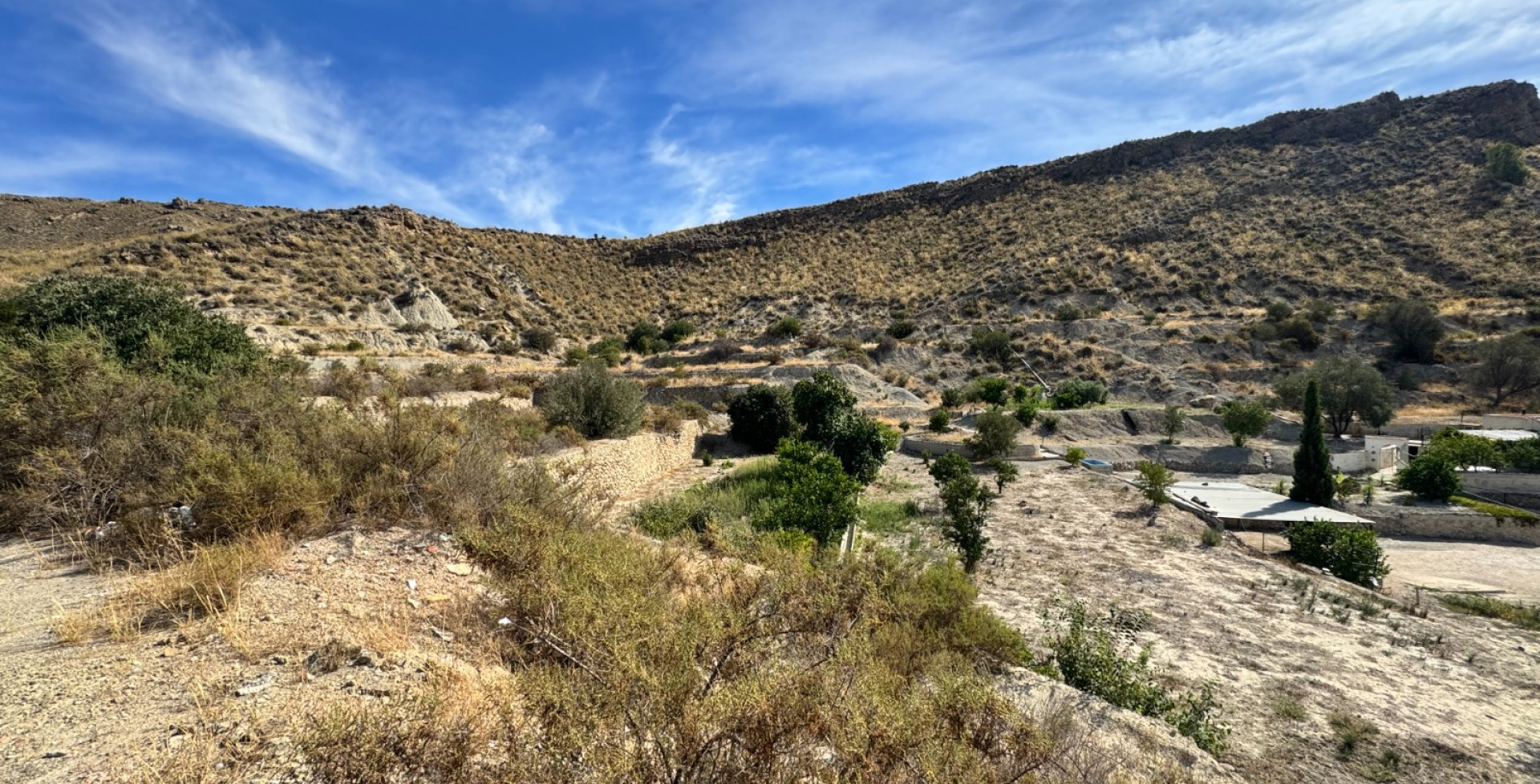 Venta - Casa de Campo - Blanca