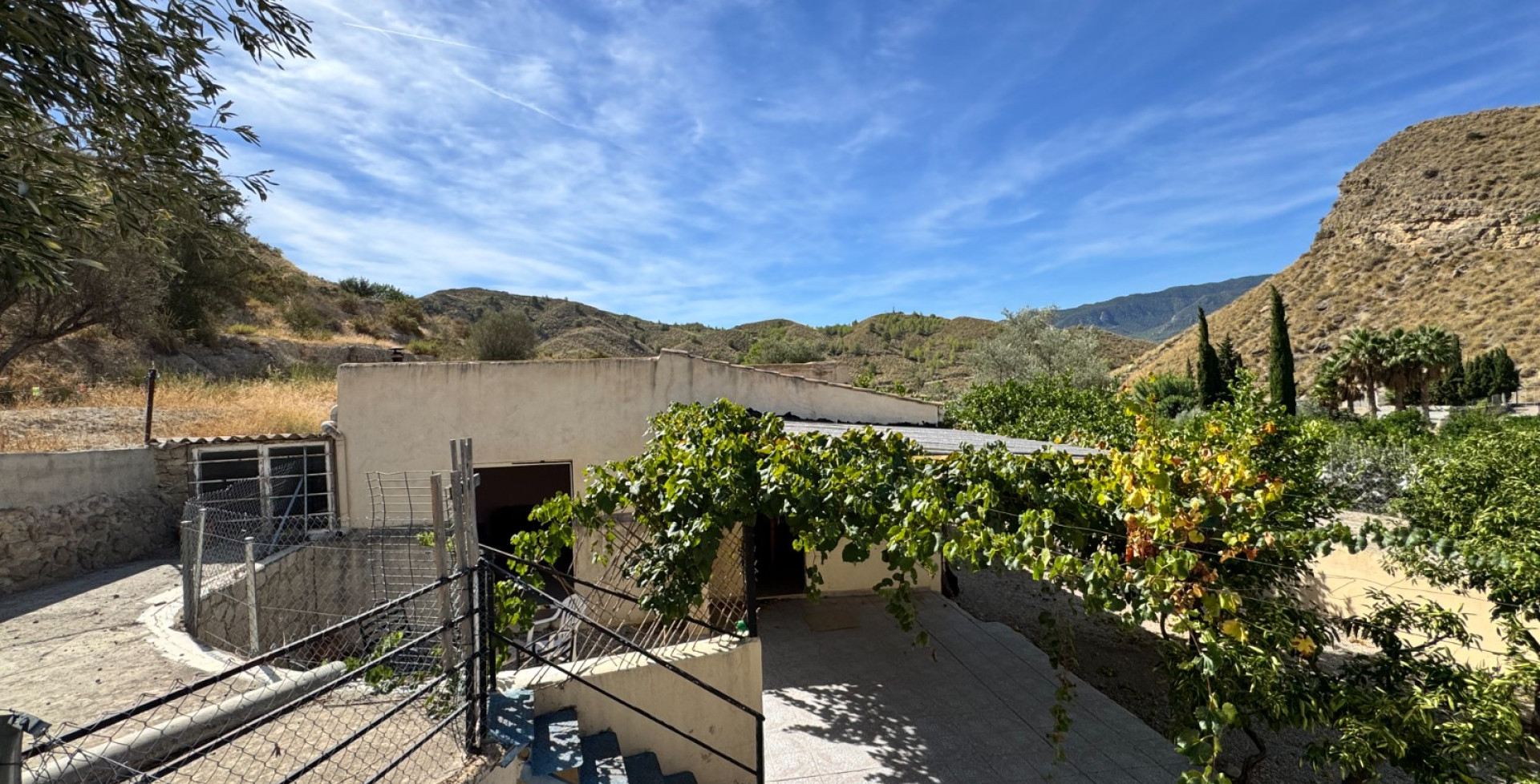 Venta - Casa de Campo - Blanca