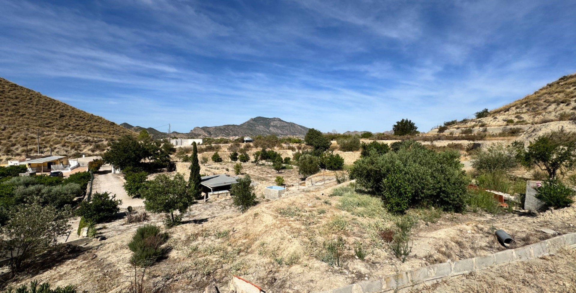 Venta - Casa de Campo - Blanca