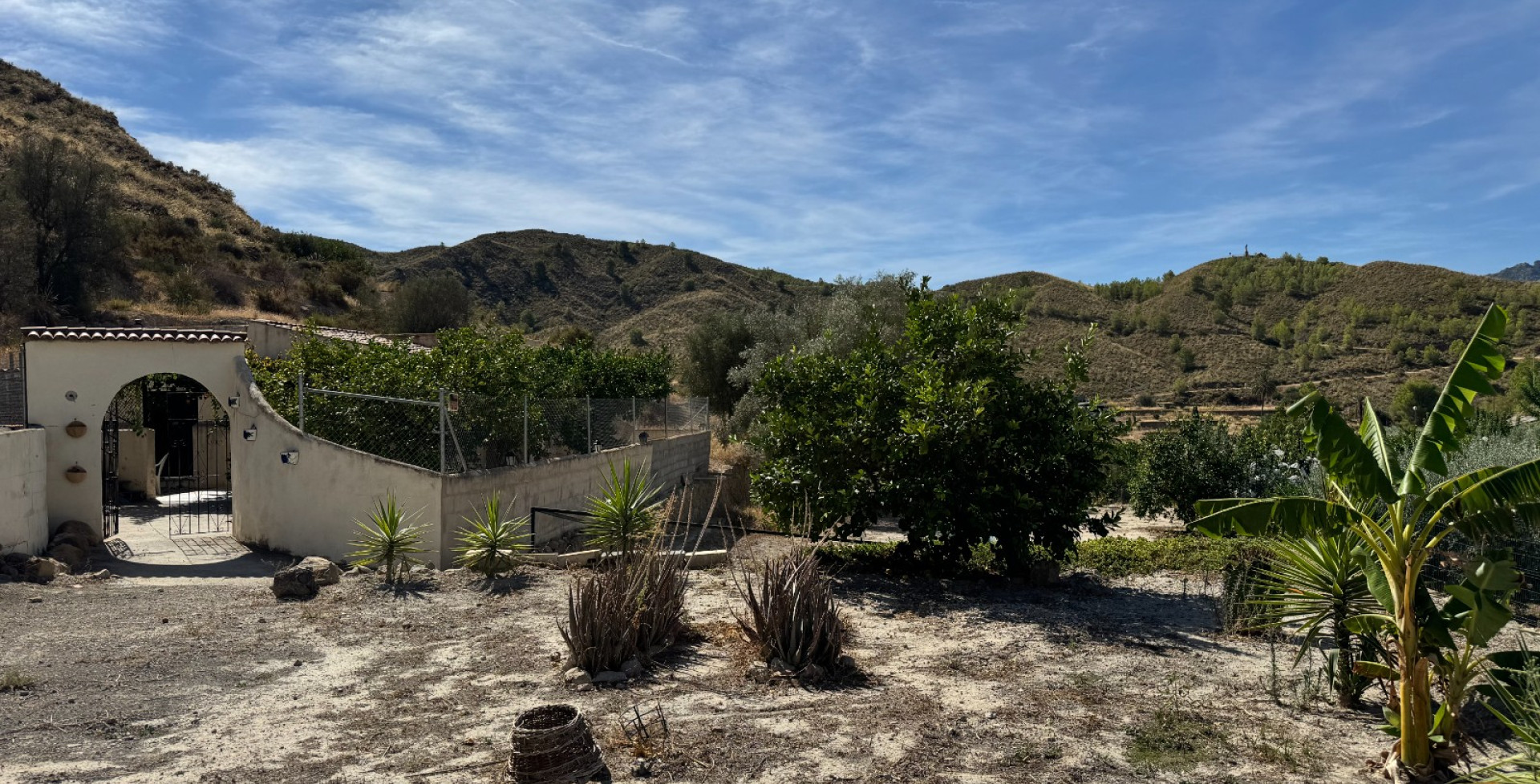 Venta - Casa de Campo - Blanca