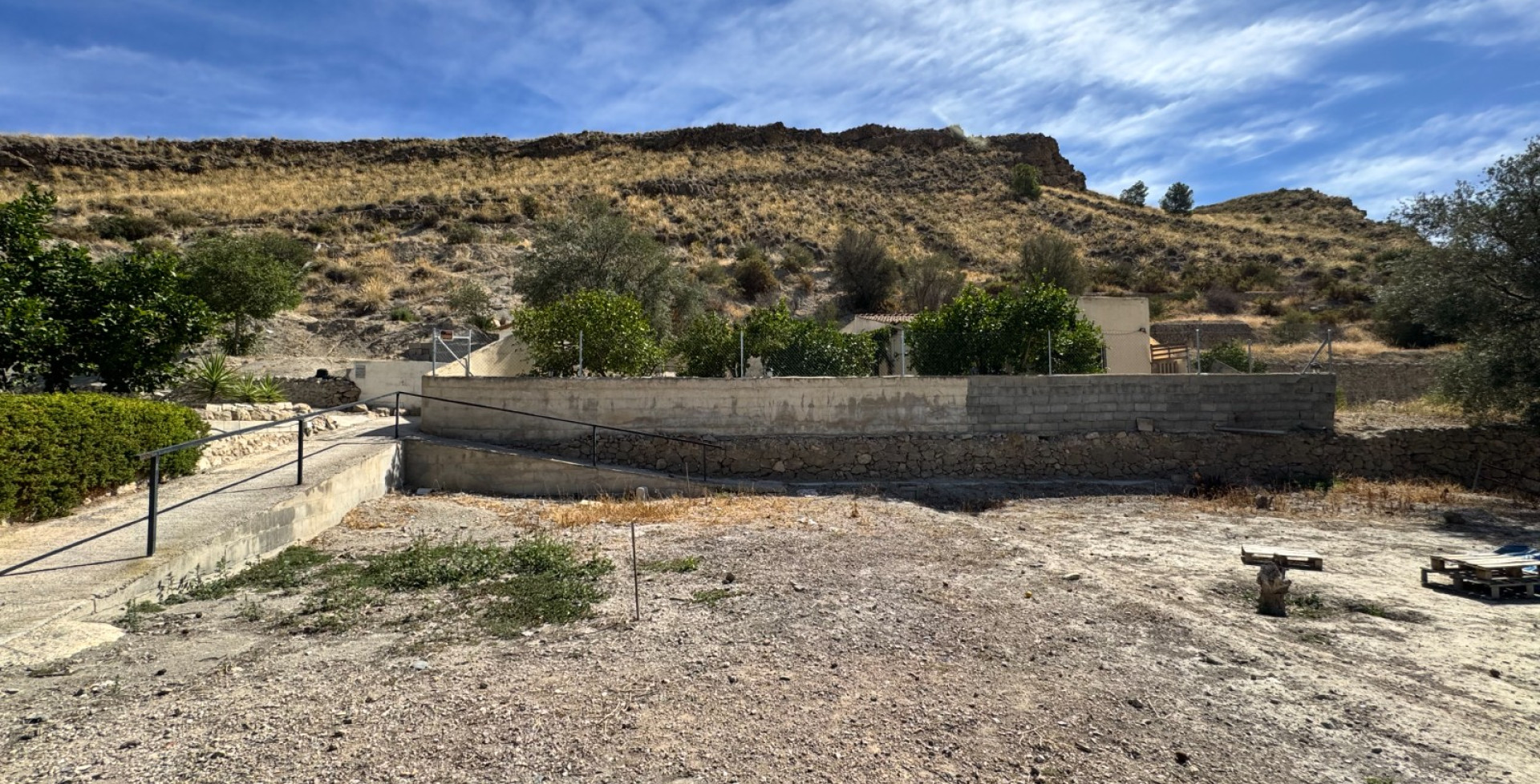 Venta - Casa de Campo - Blanca