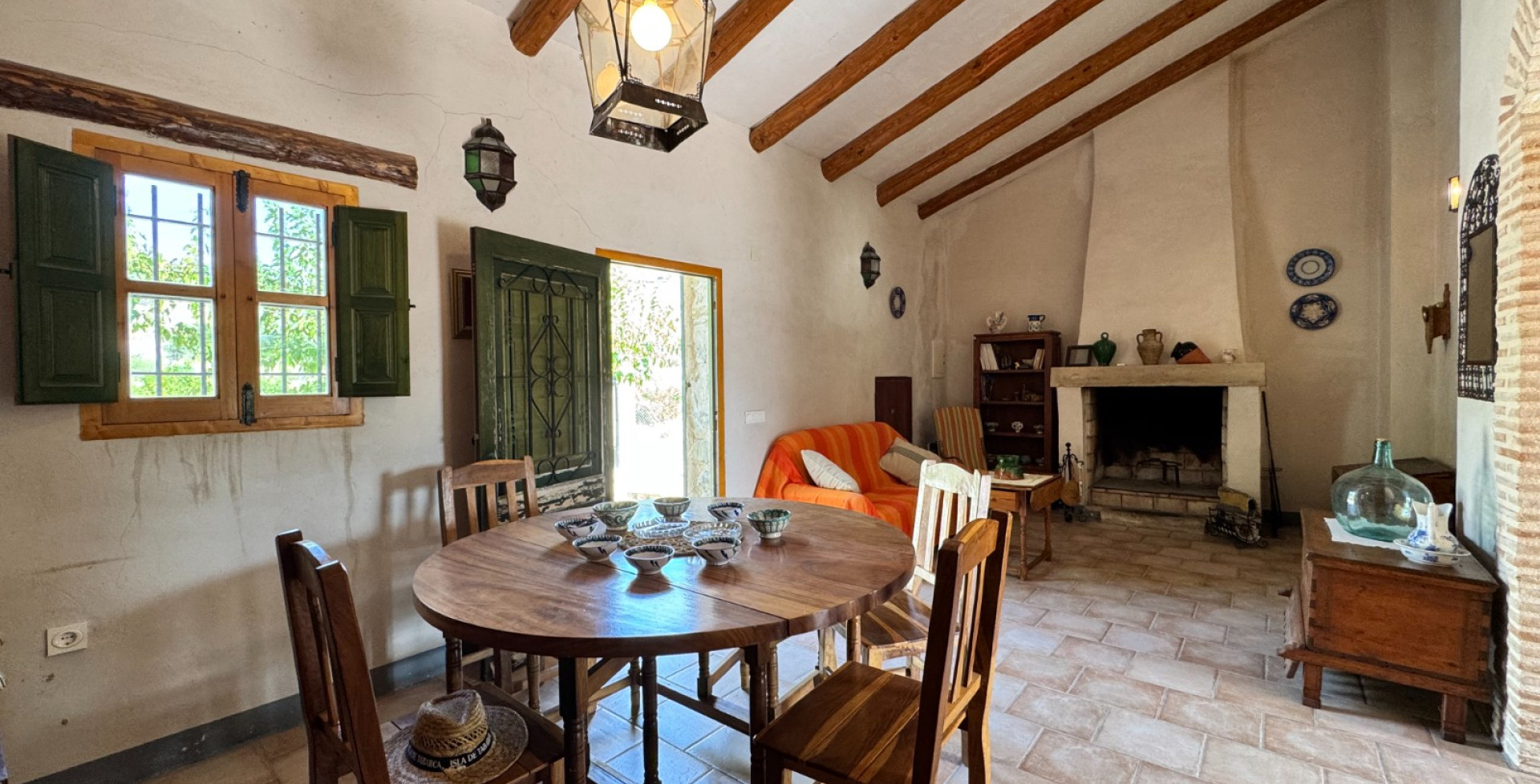 Venta - Casa de Campo - Blanca