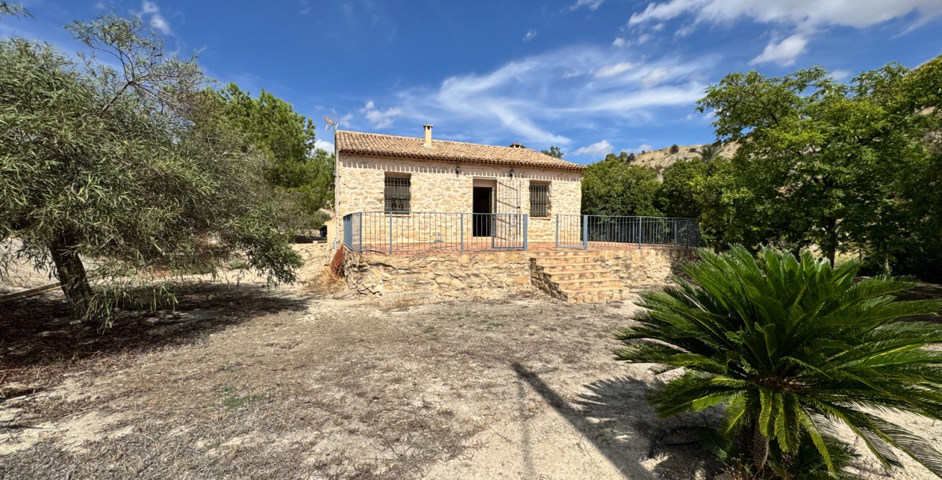 Venta - Casa de Campo - Blanca