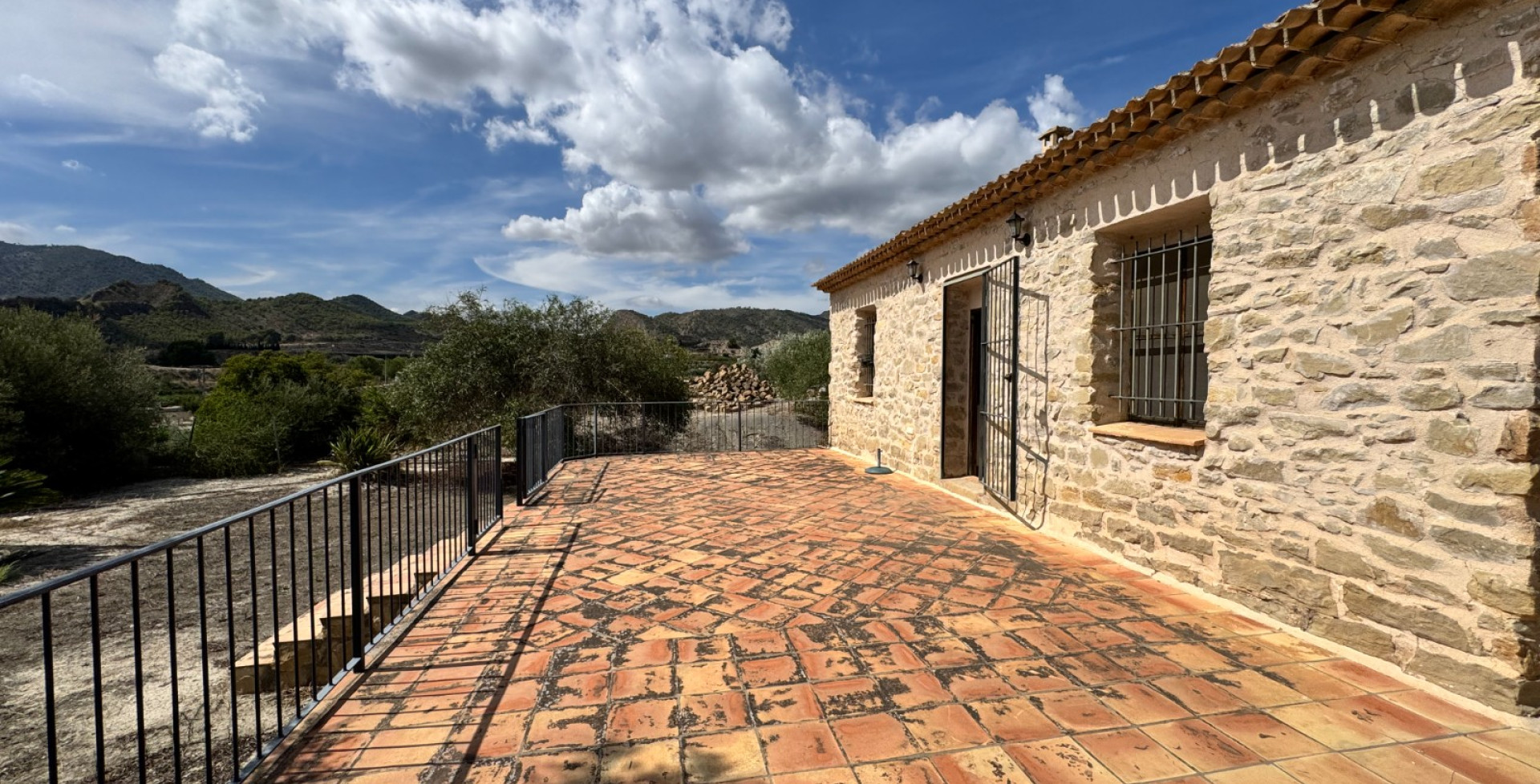 Venta - Casa de Campo - Blanca