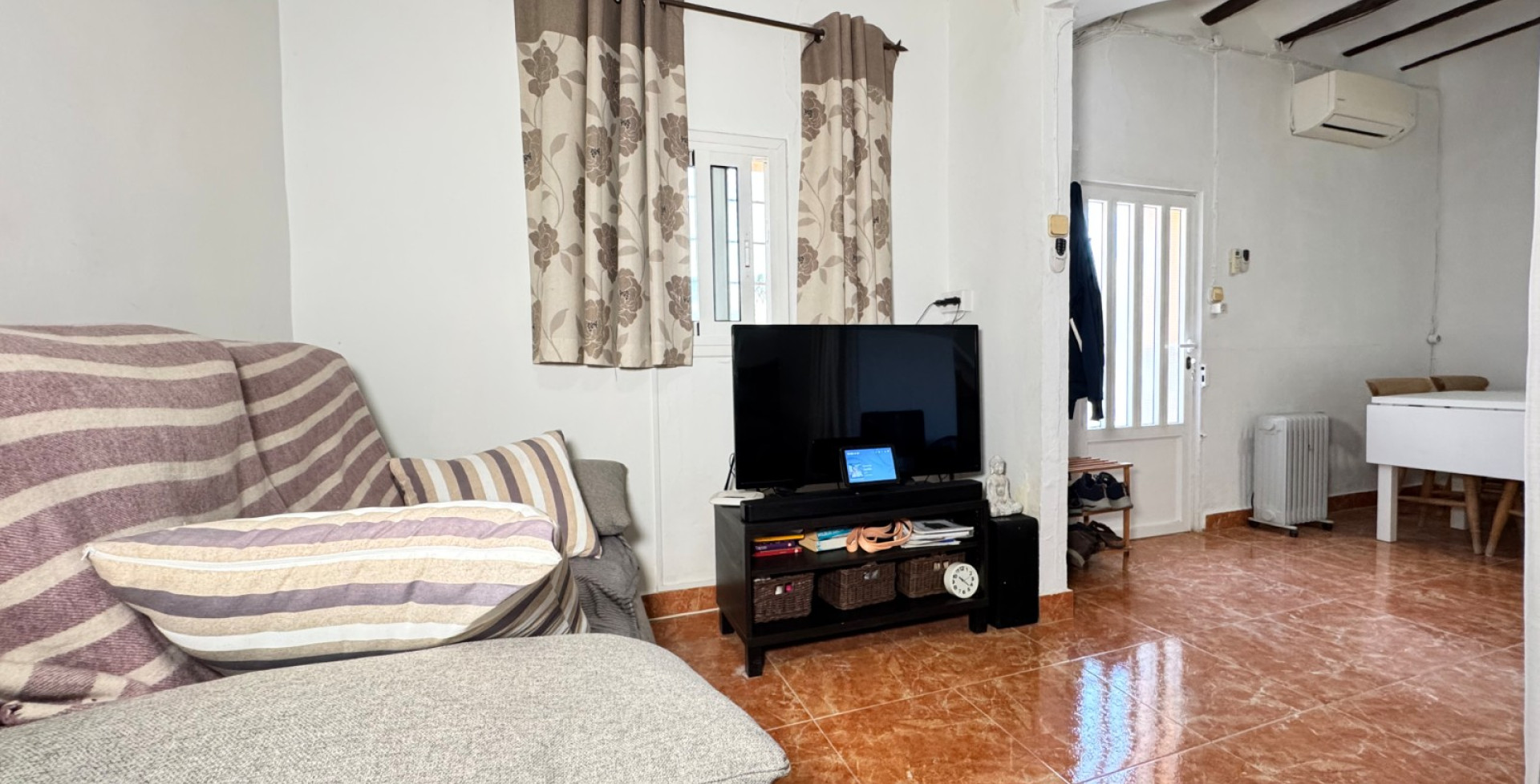 Venta - Casa de pueblo - Blanca