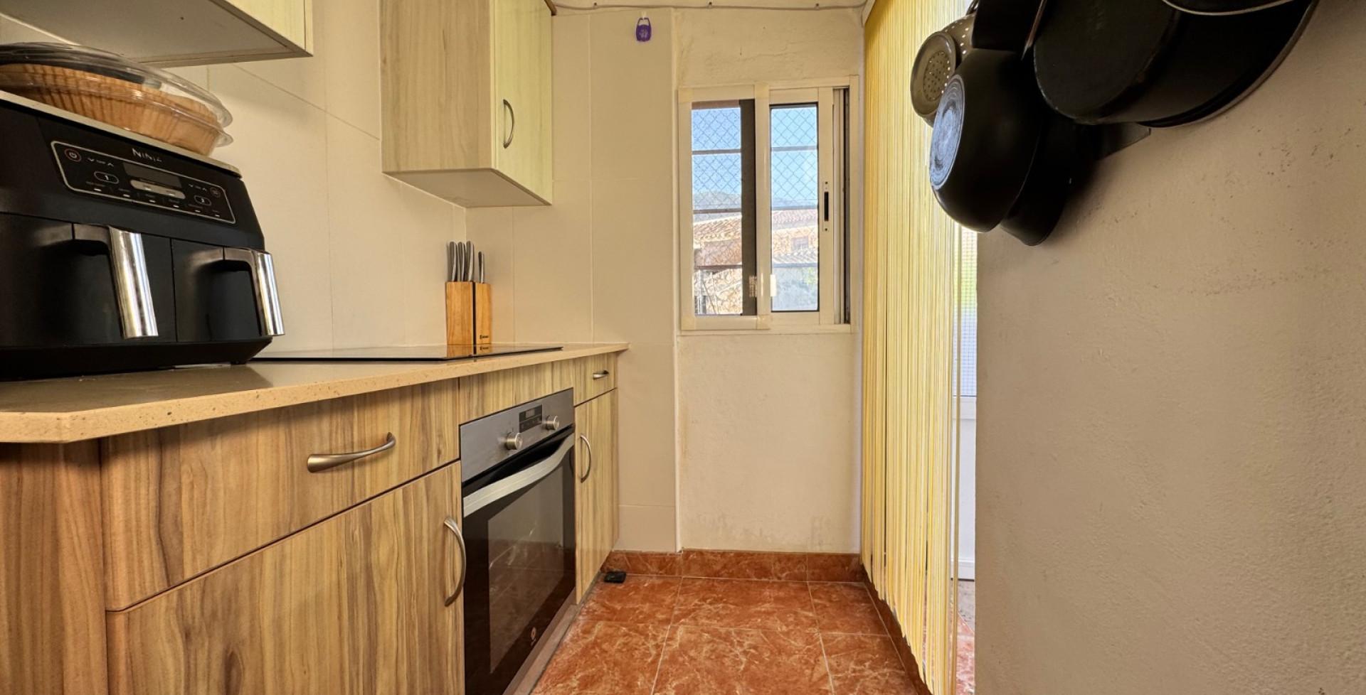 Venta - Casa de pueblo - Blanca