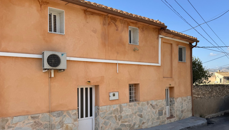 Town House - For Sale - Blanca - Blanca