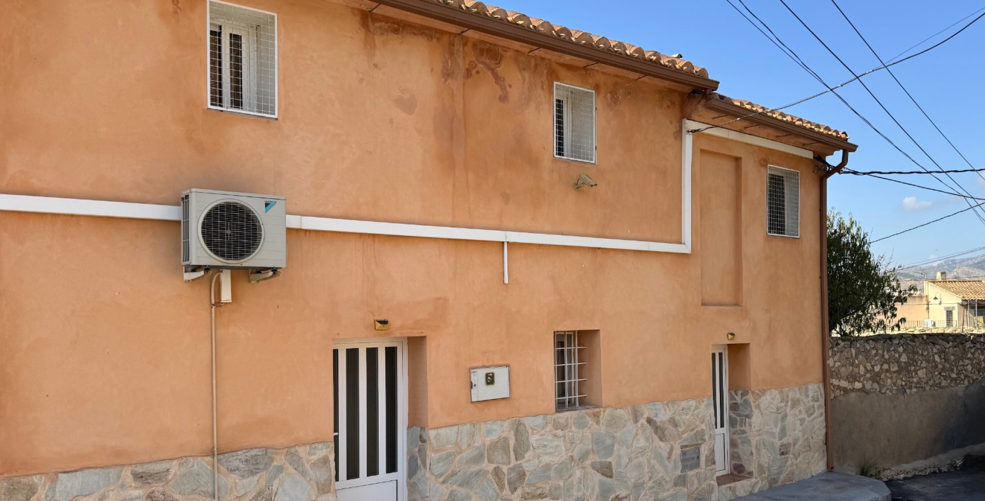 Venta - Casa de pueblo - Blanca