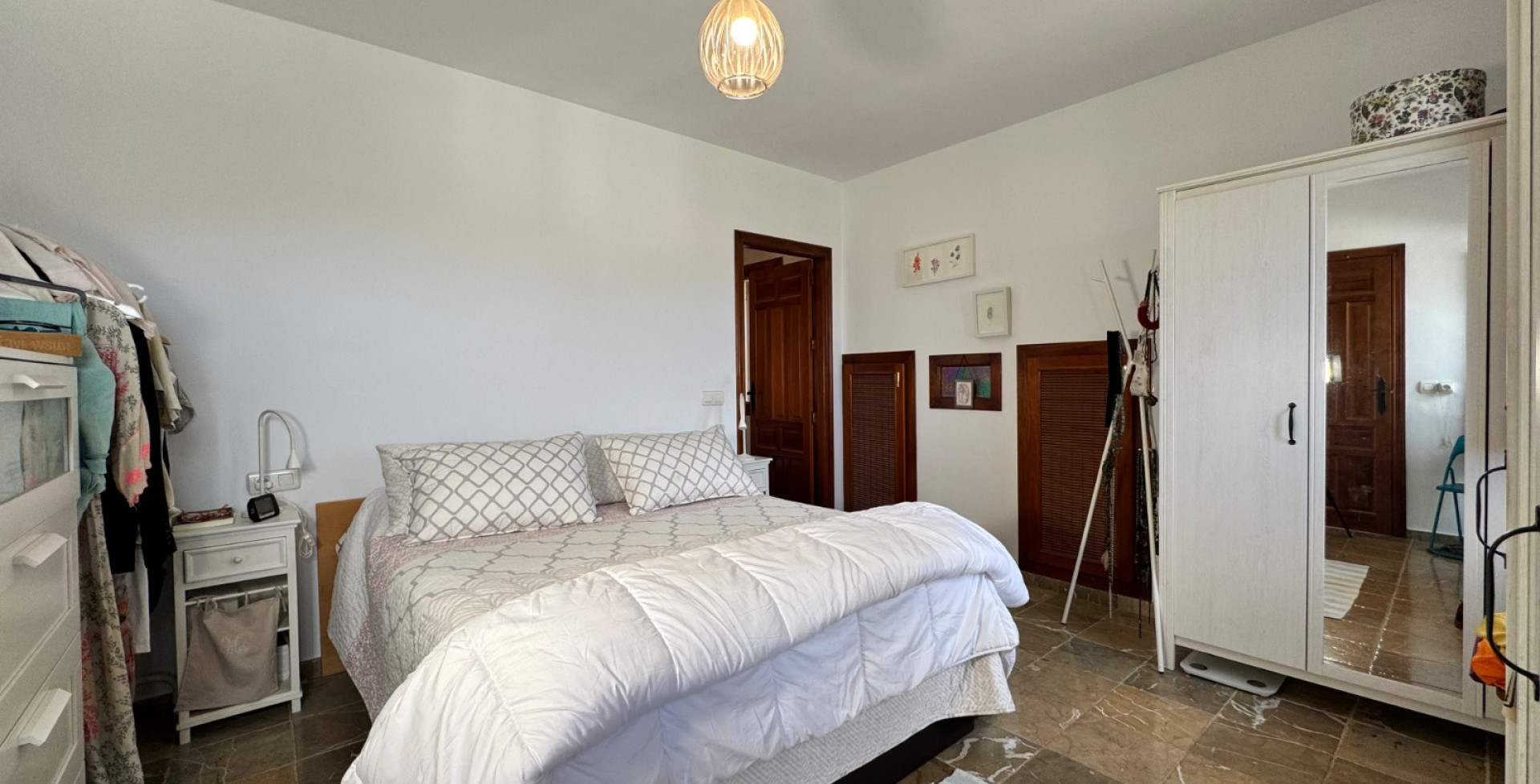 Venta - Casa de Campo - Ojós