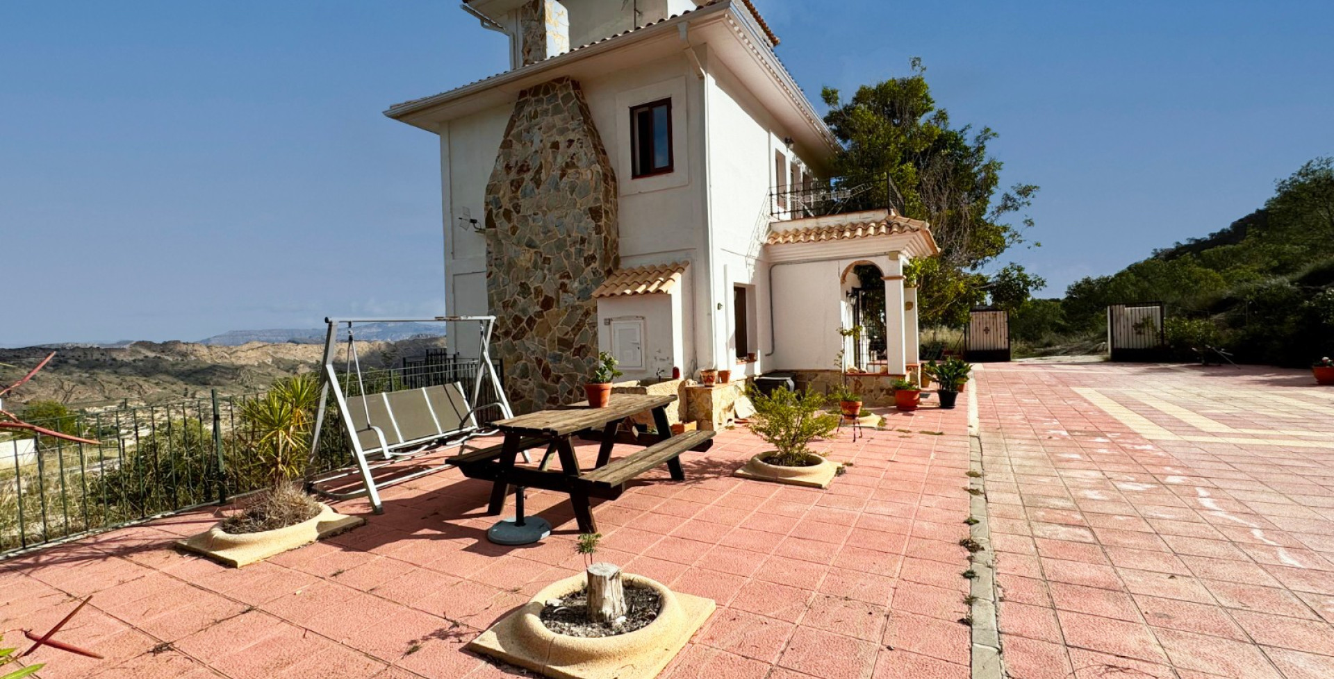 Venta - Casa de Campo - Ojós