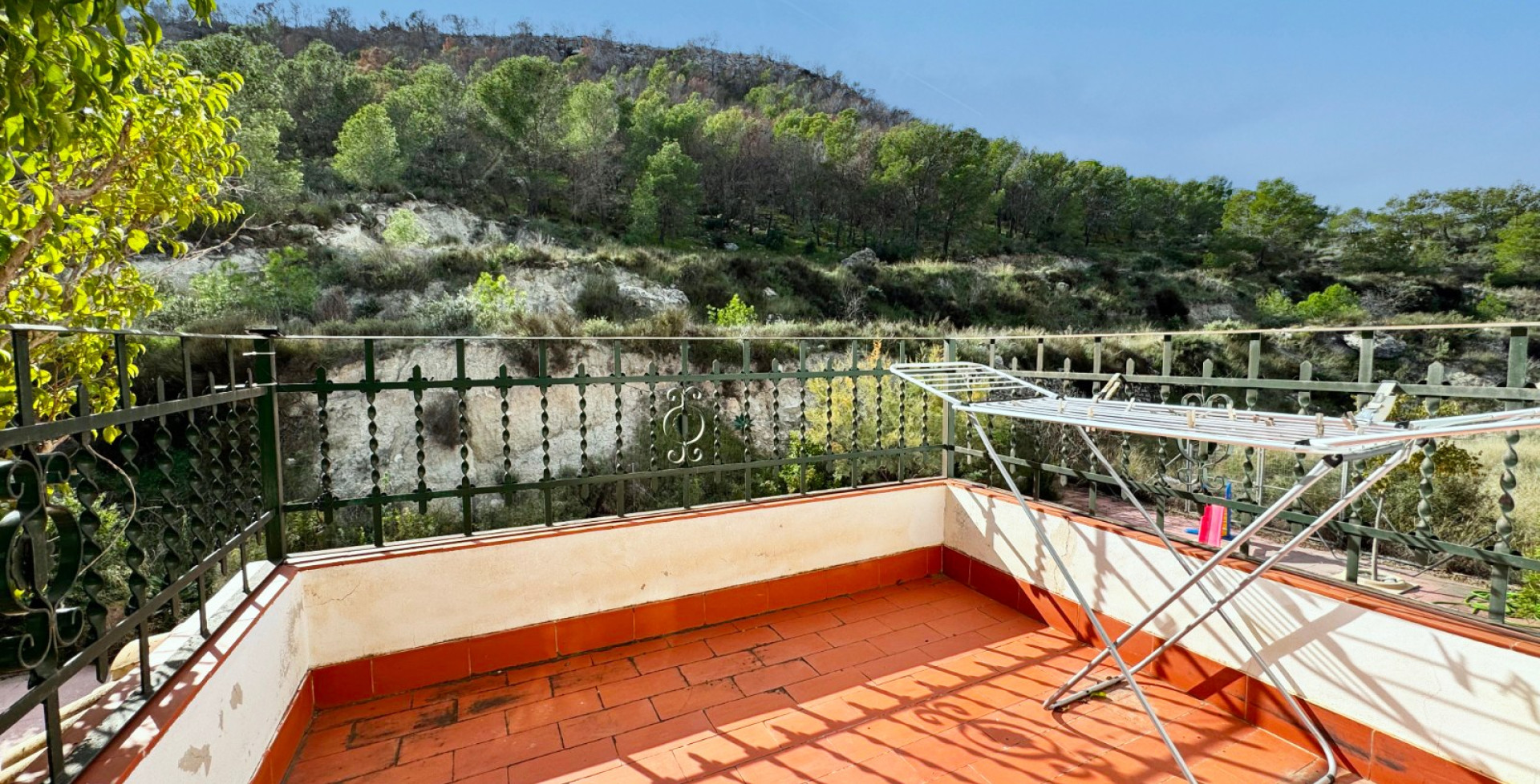 Venta - Casa de Campo - Ojós