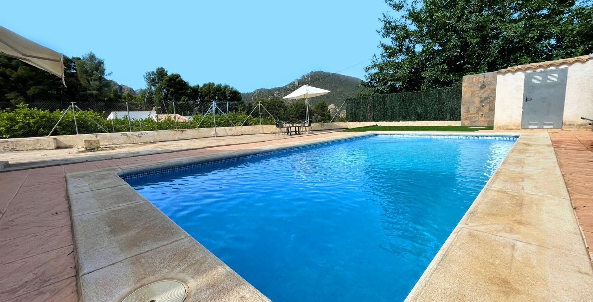 Venta - Chalet independiente - Blanca