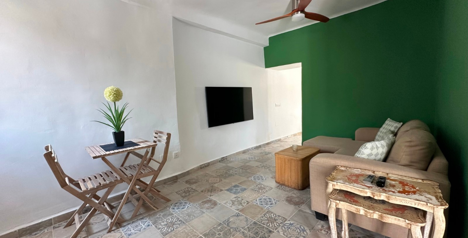 Alquiler a largo plazo - Casa de Campo - Blanca