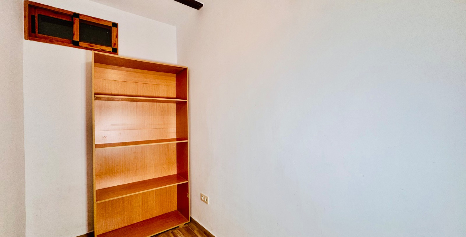 For Sale - Town House - Blanca