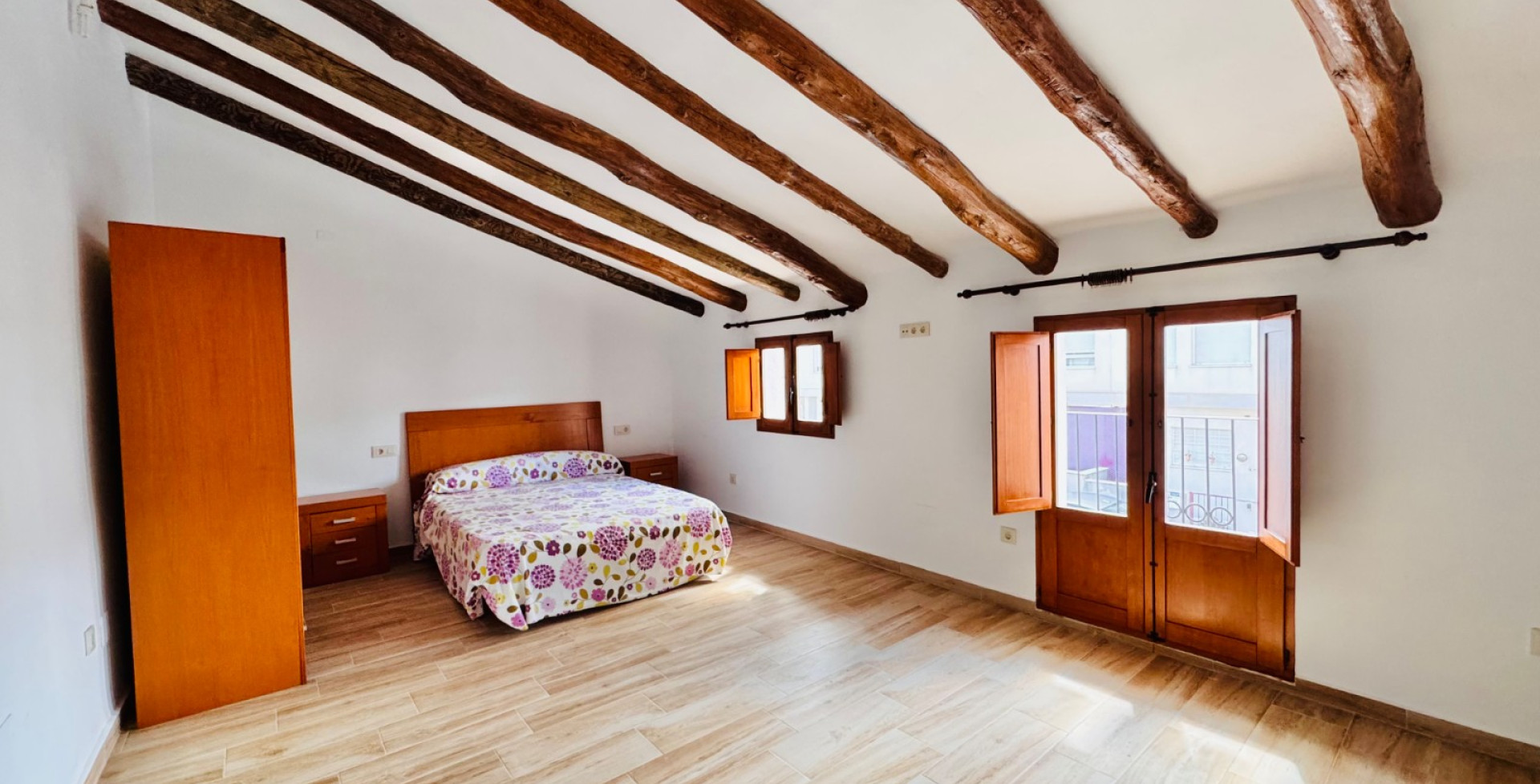 For Sale - Town House - Blanca