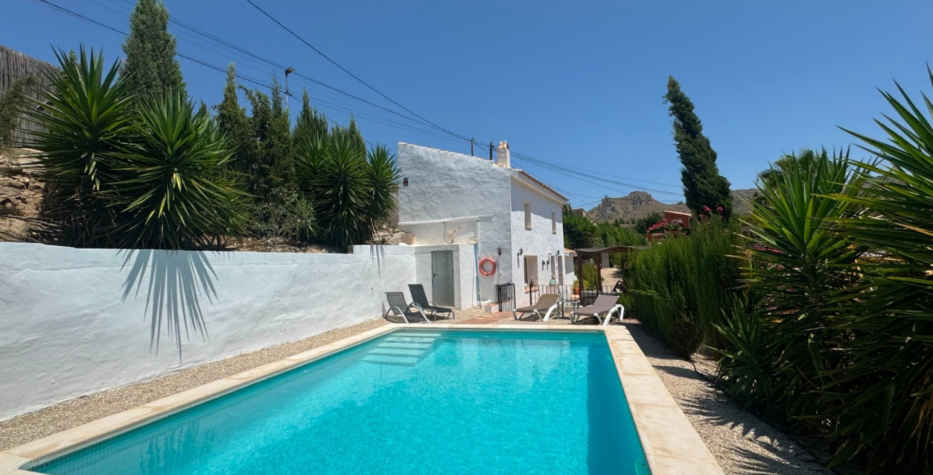 Venta - Chalet independiente - Blanca