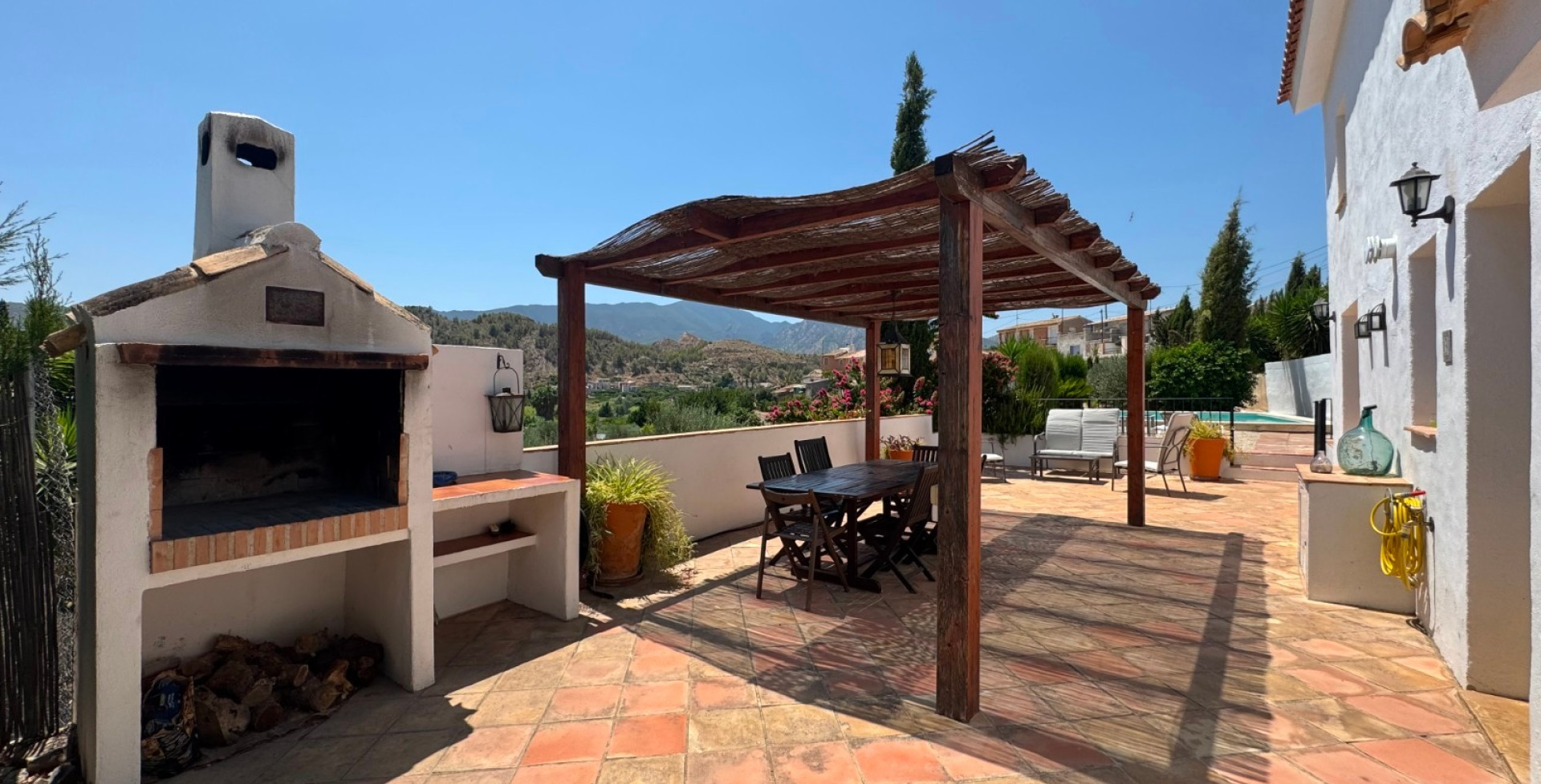 Venta - Chalet independiente - Blanca