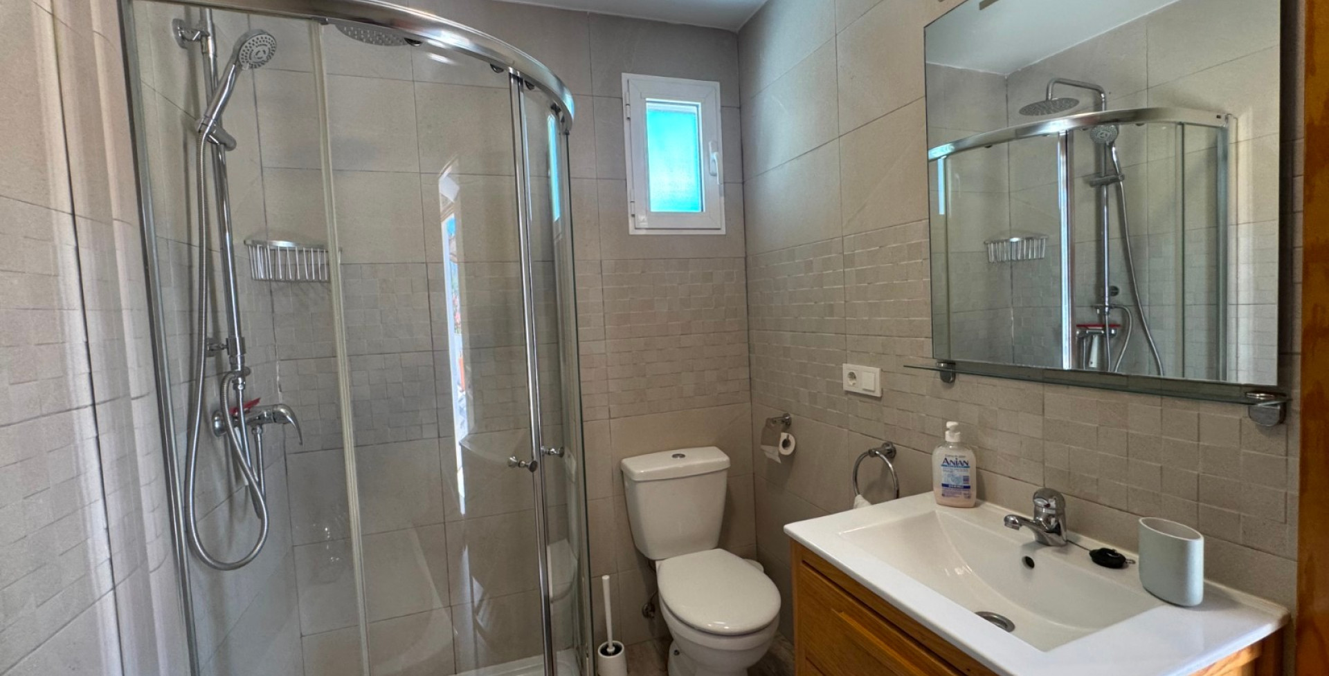 Venta - Chalet independiente - Blanca