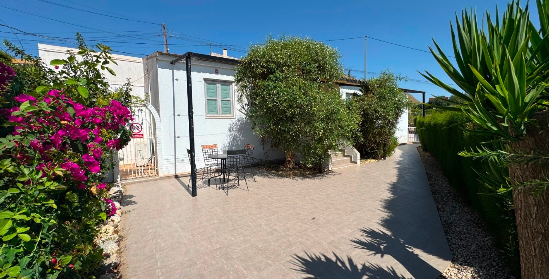 Venta - Chalet independiente - Blanca