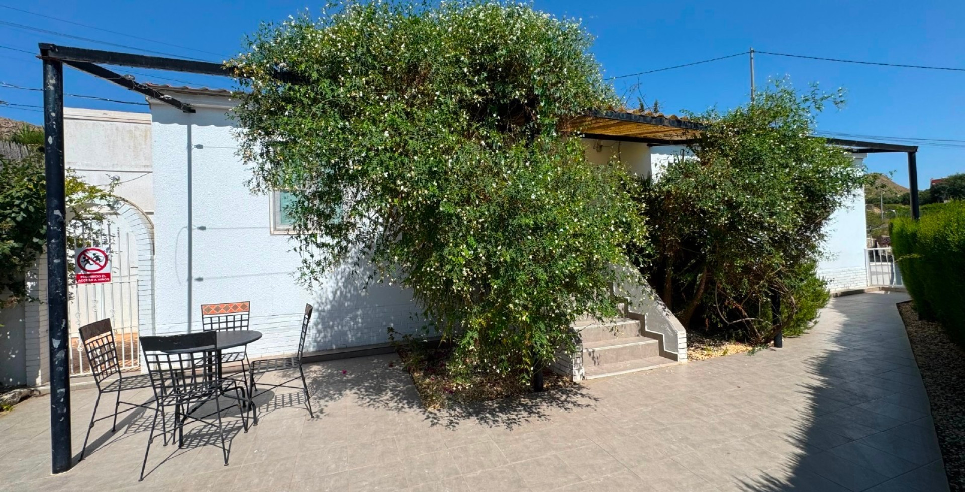 Venta - Chalet independiente - Blanca