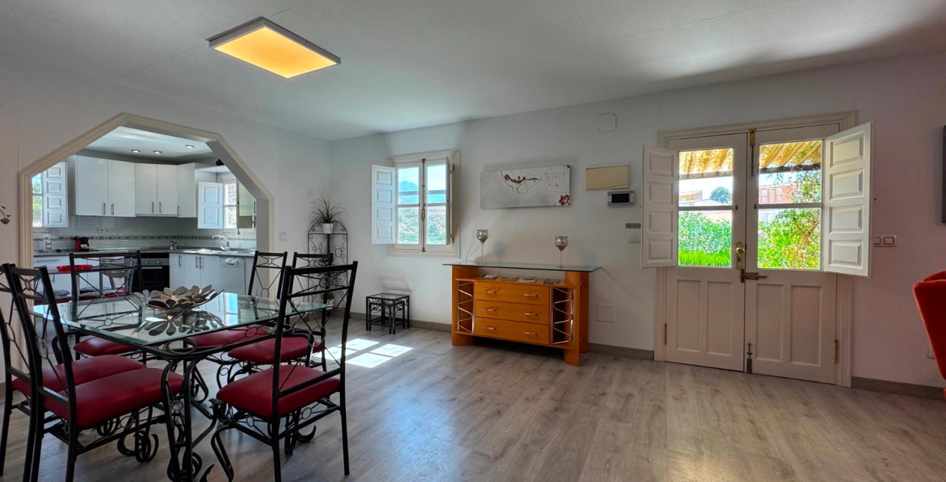 Venta - Chalet independiente - Blanca