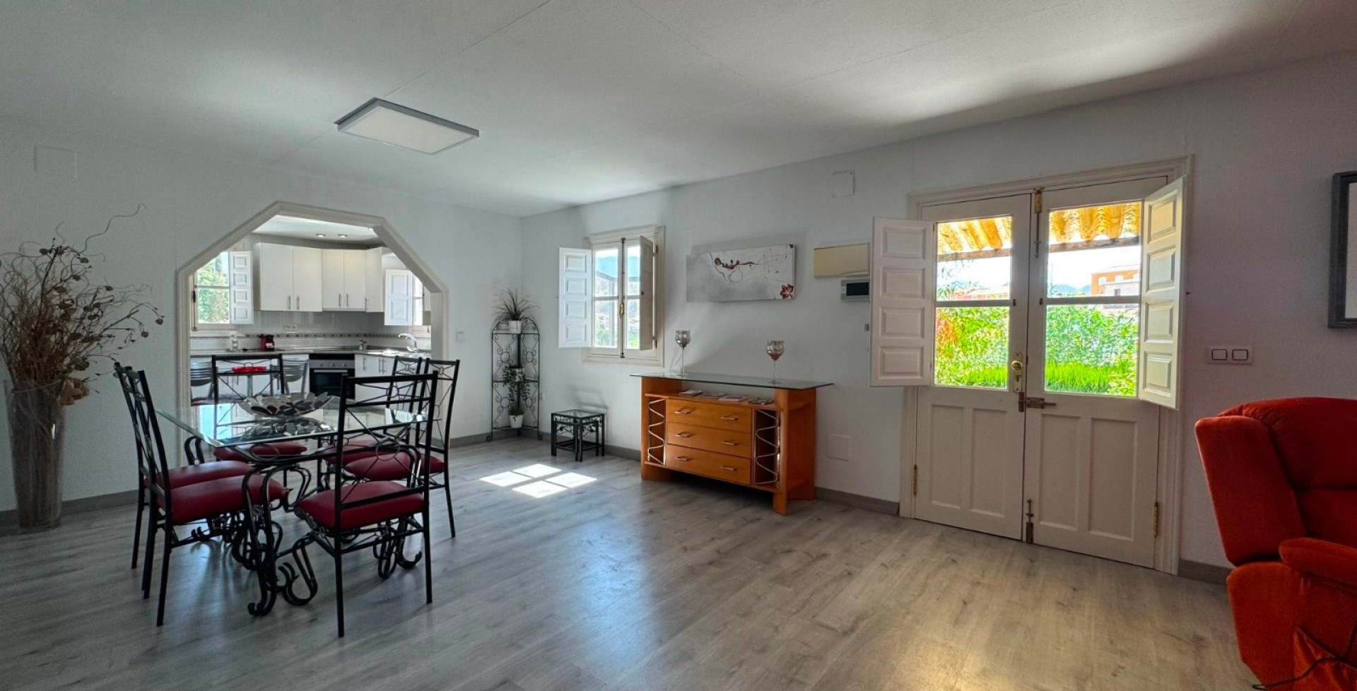 Venta - Chalet independiente - Blanca