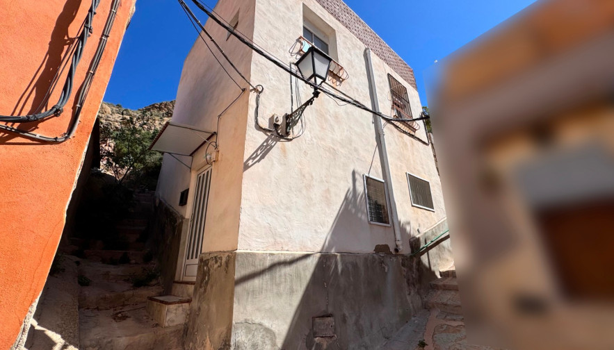 Casa de pueblo - Venta - Blanca - Blanca
