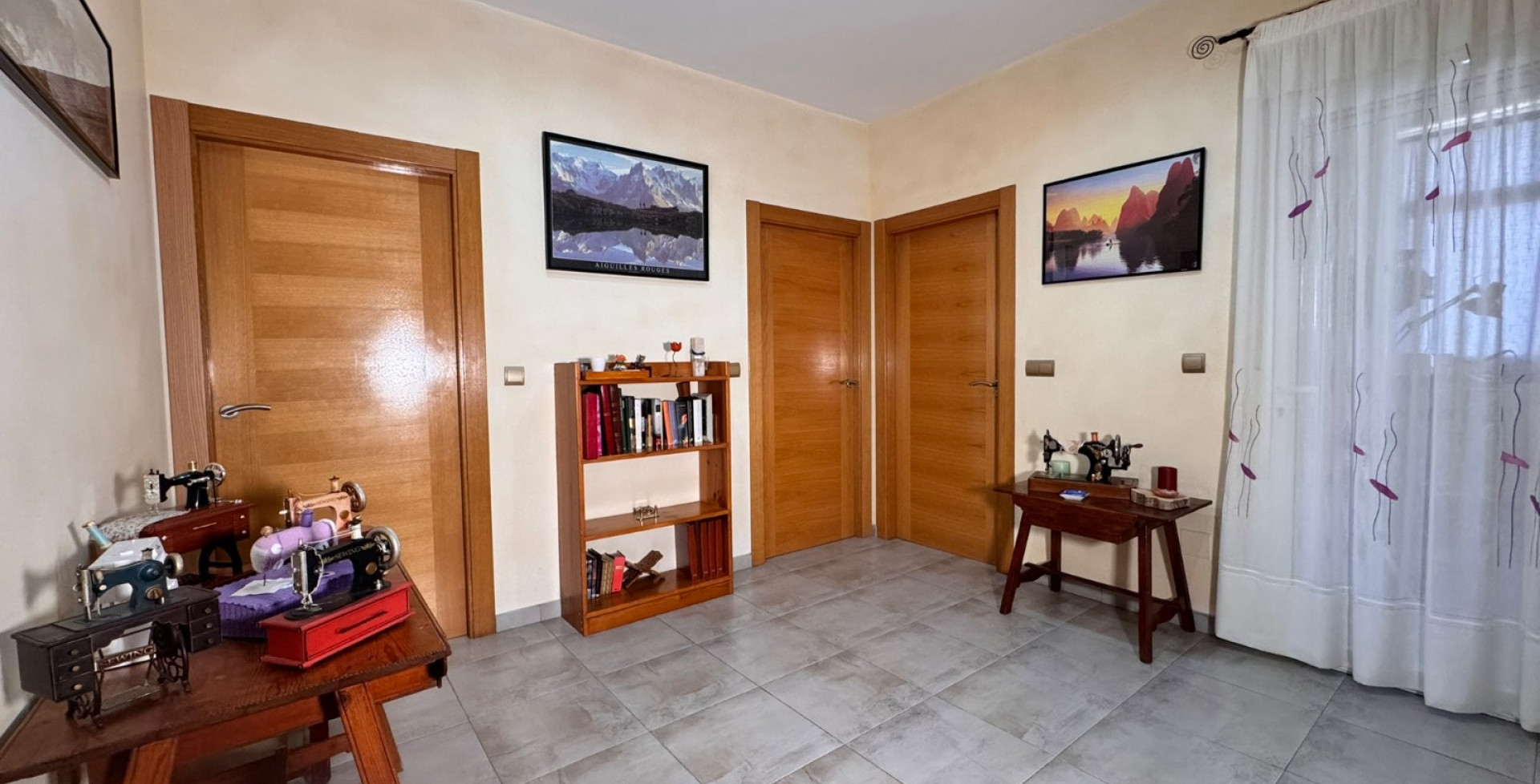 For Sale - Town House - Blanca