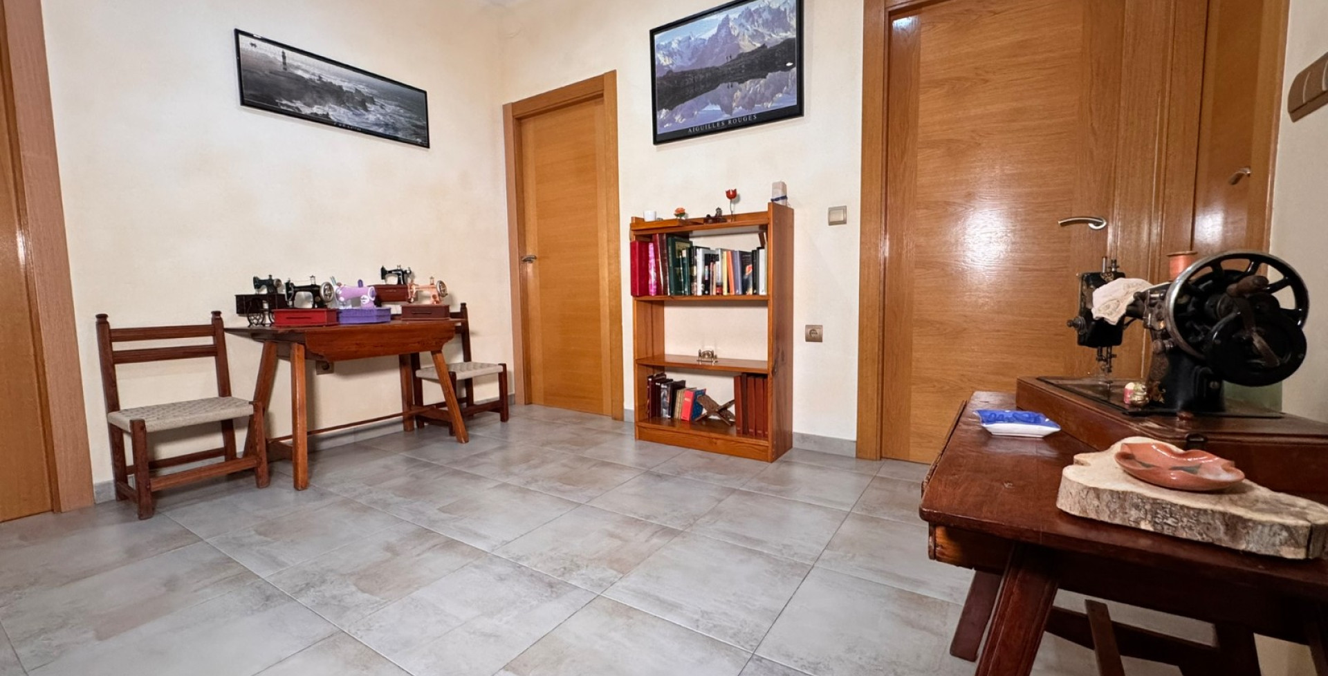 For Sale - Town House - Blanca