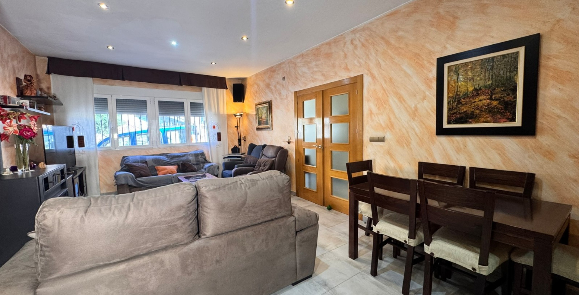 For Sale - Town House - Blanca